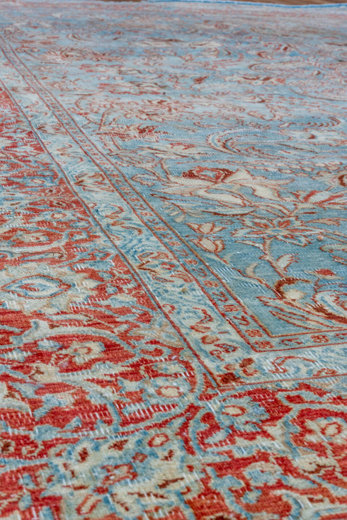 Vintage Tabriz Area Rug (6' x 9')